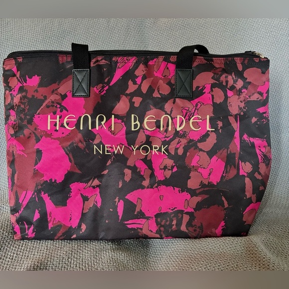henri bendel Handbags - Henri Bendel New York Pink & Black Floral Pattern Nylon Tote w/Shoulder Straps